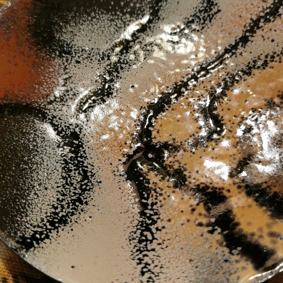 Artisan Made Enamel on Steel Animal Tiger Print Round Dish - Picture 10 of 11